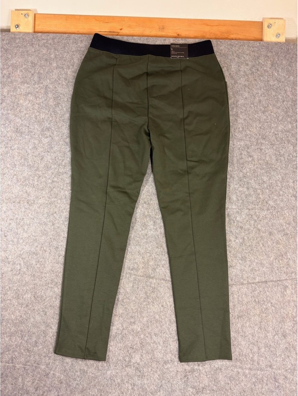 Banana Republic Olive Soft Brushed Pant Legging Size Large NWT